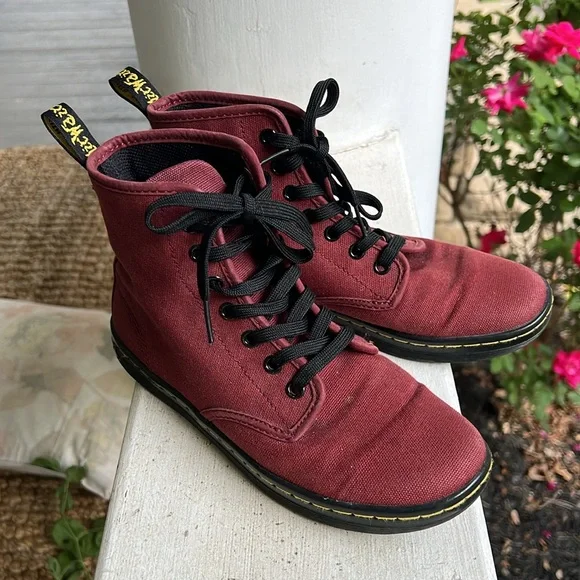 Martens Shoes Dr Martens Canvas Hitops Poshmark